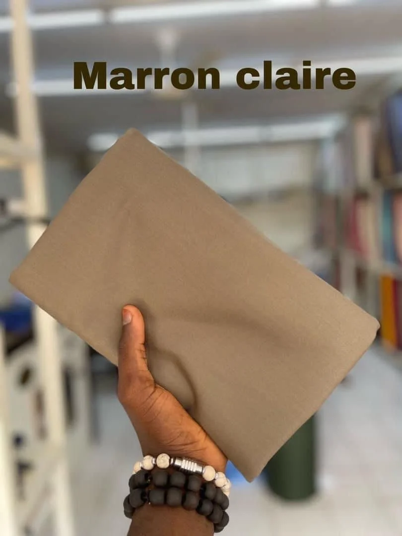Tissu uni – Marron clair