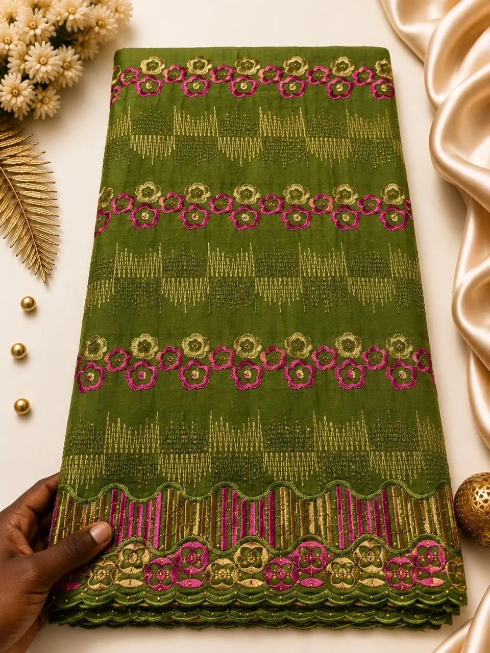 Brodé floral – Vert olive