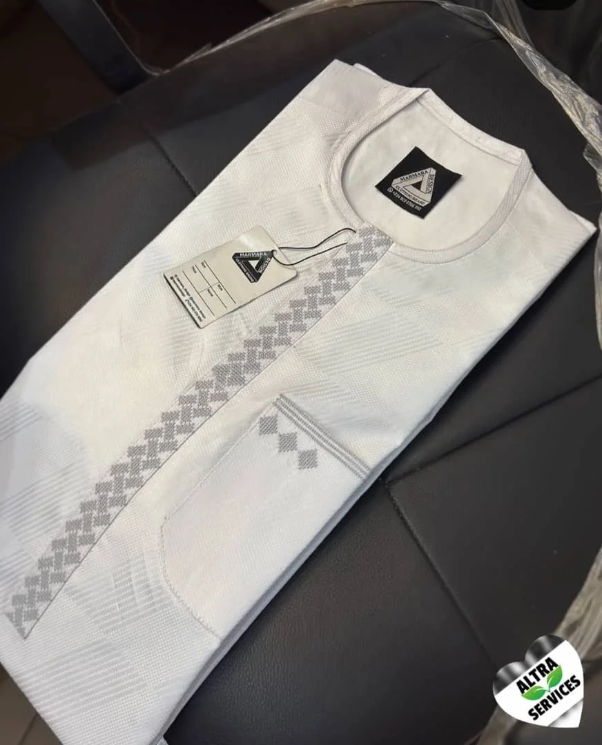 Tenue homme blanche élégante